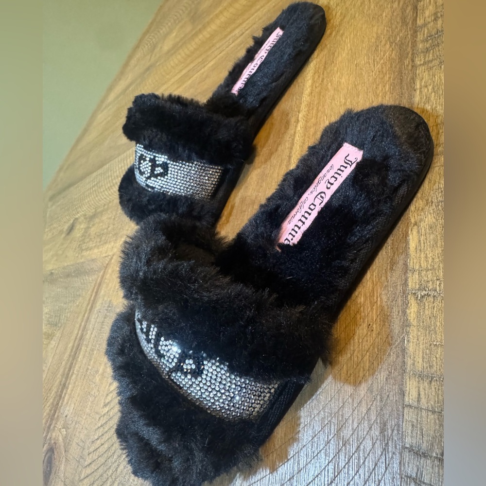Juicy Couture “Halo” Black Faux Fur Rhinestone Detail Statement Loungewear Sz 6 - Picture 7 of 10